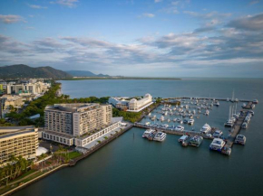 Belle Escapes - 405 Harbour Lights, Cairns